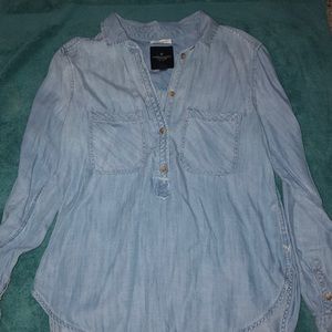 American eagle women’s Jean shirt